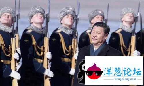 大兵的表情超亮呀！主习满脸蔑视呀！