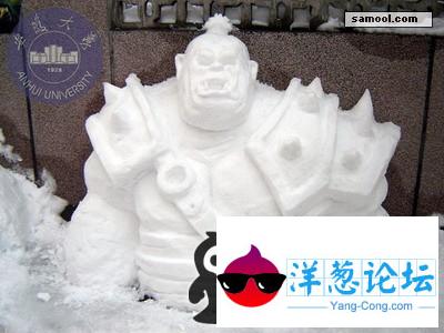 雪灾中诞生很好很强大的雪人